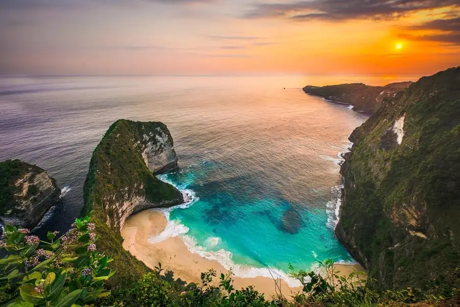 Kelingking Beach